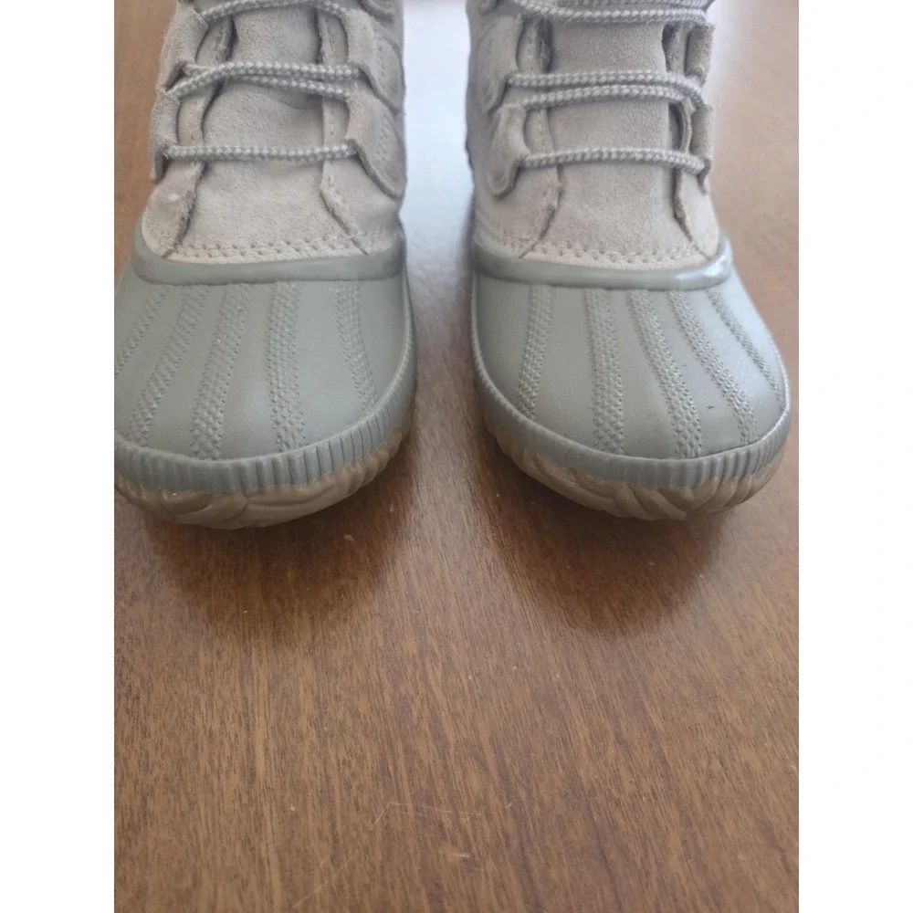 Sorel Out N About Duck Boots Women's‎ 7 Taupe/grey Waterproof